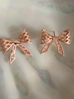 Peach Lattice Bow Earrings