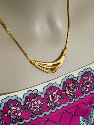 70’s Pink and Gold Trifari Vintage Necklace