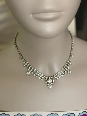 Vintage-style Rhinestone Festoon Necklace