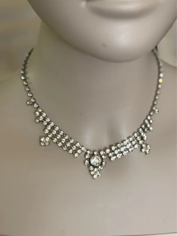 Vintage-style Rhinestone Festoon Necklace
