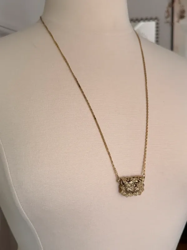 1928 Gold tone Filigree Purse Locket