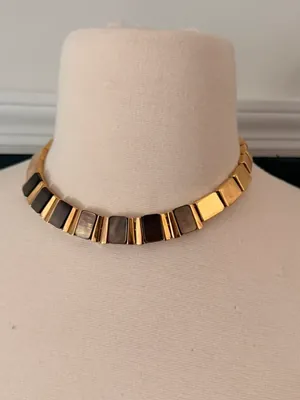 80’s Gold plated chunky Monet Collar necklace w/ Lucite