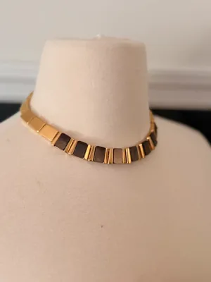 80’s Gold plated chunky Monet Collar necklace w/ Lucite