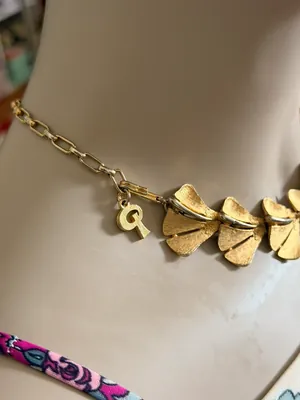 Vintage Gold Puccini Leaf Necklace