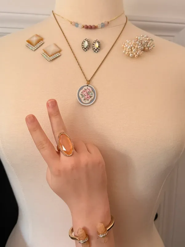 Mixed Jewelry Lot Vintage Avon