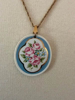 Mixed Jewelry Lot Vintage Avon