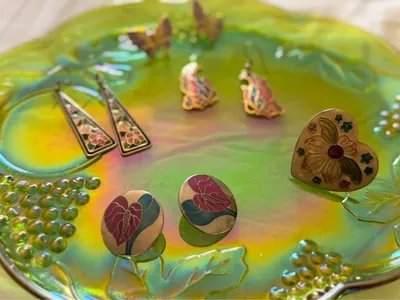 Vintage Cloisonné Enamel Gold Tone Jewelry Lot
